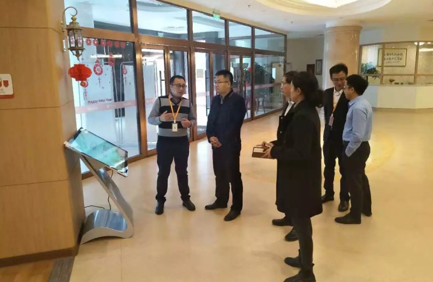 民政部社會(huì)福利中心蒞臨JoyDigit智能化樣板間(圖1) 民政部社會(huì)福利中心蒞臨JoyDigit智能化樣板間(圖1)